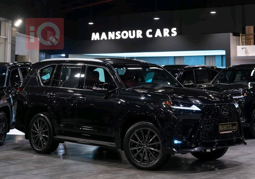 Lexus LX